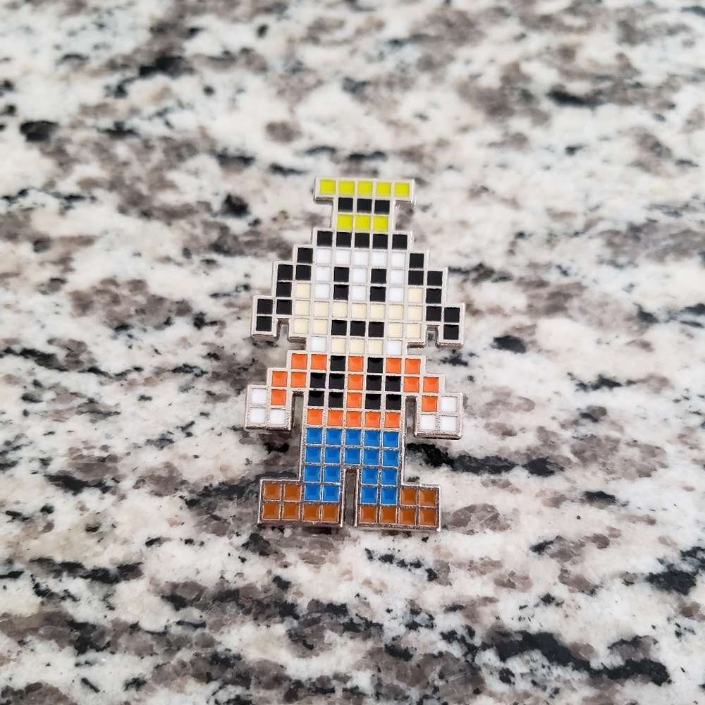 Disney Pixelated Goofy Trading Pin